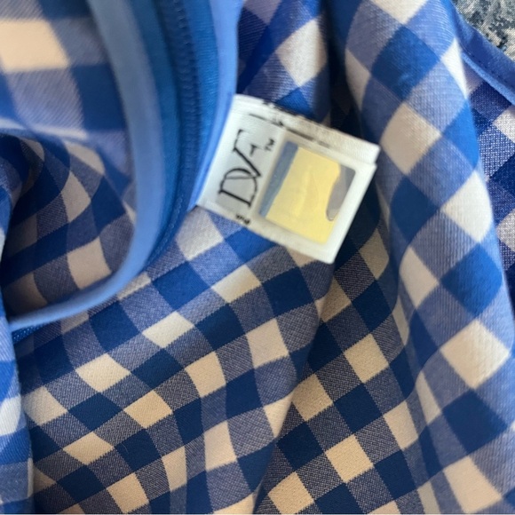 Diane Von Furstenberg Blue White Gingham Check Long Sleeve Top Size 8 EUC - Picture 7 of 11